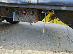 Krone SD Mega 1 units, Lifting axle A