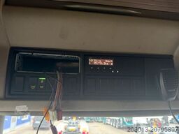 VOLVO FMX 500 6x4 Kipper mit Kran Atlas 172.3E - A4