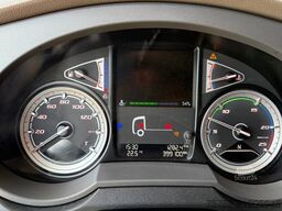 DAF XF 480 8X! 6X2 FTP Space Cab Midlift Standairco...