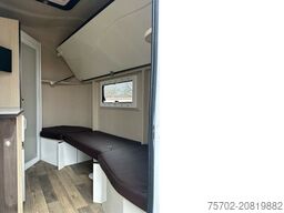  Anka Steinsberger 3-Pferdeanhänger mit Wohnung