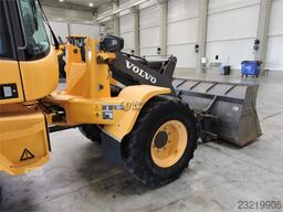 Volvo L35G + Fork
