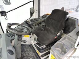 Liebherr L508 + FORK