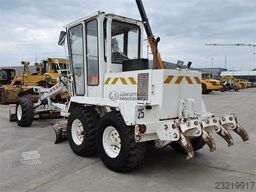O&K F106A