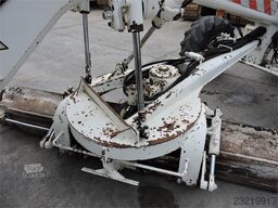 O&K F106A
