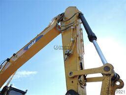 Caterpillar 325 F LCR