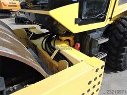  BomagVolvo BW226