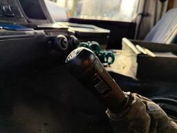 SCANIA 113H 320 8X2 Platform Manual Gearbox