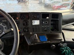 SCANIA 113H 320 8X2 Platform Manual Gearbox