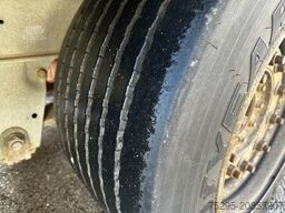 SCHMITZ CARGOBULL 3Achs Mega Vario Liftachse SAF Hubdach verzinkt