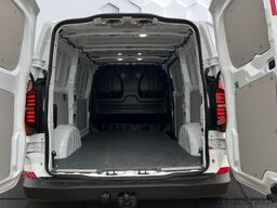 VW Transporter Kasten 2,0l TDI Automatik AHK Navi Keyless Müdigkeitserkennung Alu Klima