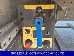 SCHMITZ CARGOBULL SKO 24-13.4 FP60 COOL + BiTemp + MAXIMA 1300