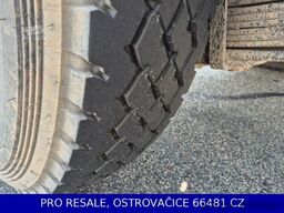 TOYOTA LAND CRUISER 79 + HUBARBEITSBÜHNE SOCAGE