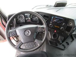 Mercedes-Benz 1840 Antos / ClassicSpace