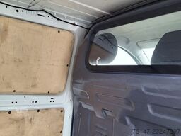 MERCEDES-BENZ 114 CDI Vito 3-Sitzer Klima Trennwand Parktronic