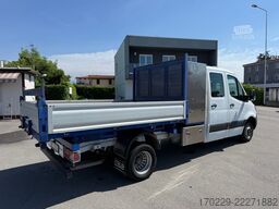 Mercedes-Benz Sprinter 516