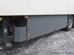 Schmitz Cargobull SKO 24 ohne Rohrbahnen Carrier Maxima defekt!