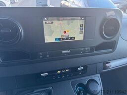 Mercedes-Benz Sprinter 519 CDI DoKa/Mixto Stdheiz AHK3,5to