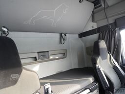 MAN TGX 28.510 6×2 / Sleeper cab