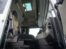 MAN TGX 28.510 6×2 / Sleeper cab