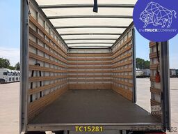 Renault Master 2.2 DCI KOFFER MET LIFT