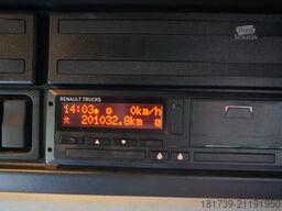 Renault C280 DTI 8 / FASSI crane 5.6T / 560 mth