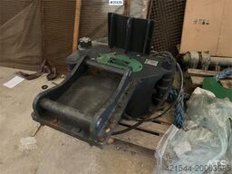  Yantai hawk 350 woodcutter w/ s60 attachment