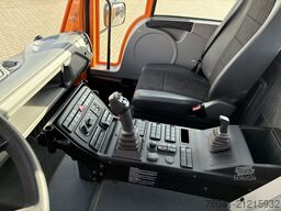 Mercedes-Benz Unimog U423