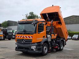 MERCEDES-BENZ ACTROS 1830 4x2 Kehrmaschine BUCHER OPTIFANT8000