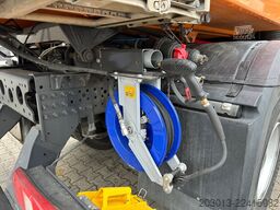 MERCEDES-BENZ ACTROS 1830 4x2 Kehrmaschine BUCHER OPTIFANT8000