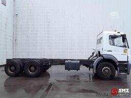 Mercedes Axor 2633 6x4 lames manual