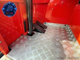 Combilift C4000ET TRIPLEX 6900 WIDE FORK POSITIONE