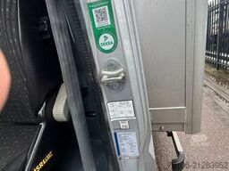 FUSO Canter 7C18 Koffer mit Ladebordwand *Klima*