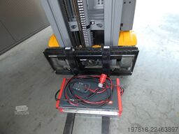 Jungheinrich EFG 215 - 480 DZ