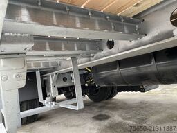 Möslein T 3-8,20 P OR  3 Achs Tieflader gerader Ladefläche 8,10 m,Neufahrzeug