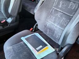 MERCEDES-BENZ 2540 L Actros 6x2 Fahrschule 5-Sitzer Liftachse