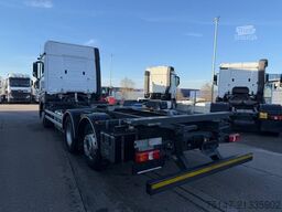 MERCEDES-BENZ 2540 L Actros 6x2 Fahrschule 5-Sitzer Liftachse