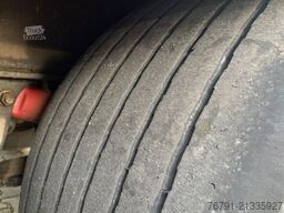 SCHMITZ CARGOBULL SCS 24 Varios Mega_ Hubdach_ Liftachse