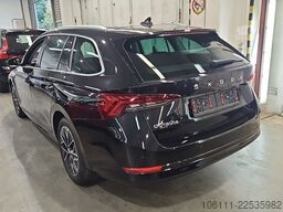 SKODA Octavia Combi Style DSG