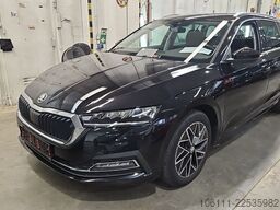 SKODA Octavia Combi Style DSG