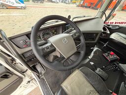 Volvo FH 540 6x4 RETARDER / TANDEM AXLE LIFT / SNOWPL...