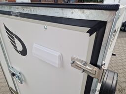 Debon Trailers Roadster 220 750kg Kofferanhänger direkt