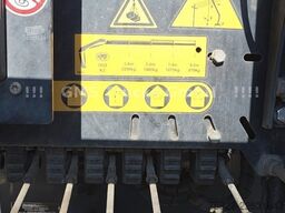 MERCEDES-BENZ Actros 2032 / Kipper+Kran / Kommunal / NUR160km