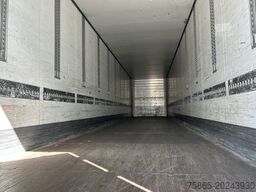 Schmitz Cargobull SCB S3B / Box Trailer / BPW Drum / NL Trailer