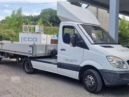 Mercedes-Benz Sprinter 519