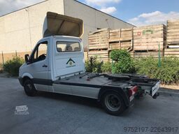 Mercedes-Benz Sprinter 519