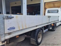 Mercedes-Benz Sprinter 519