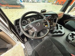 Mercedes-Benz Actros 1832 4x2 BOX L=7782 mm