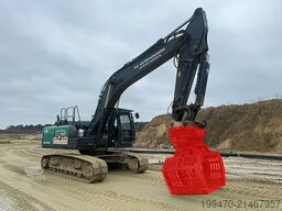 Hitachi ZX250 LCN-7 with 1 excavator bucket