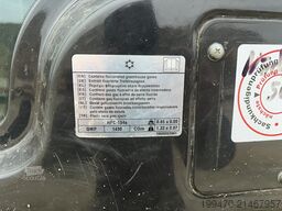 Hitachi ZX250 LCN-7 with 1 excavator bucket