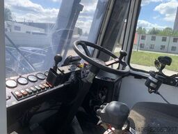 Svetruck TMF 12/9 HB / 1 OWNER / WORKS GREAT / READY TO ...